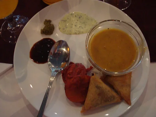 Samosa (2)